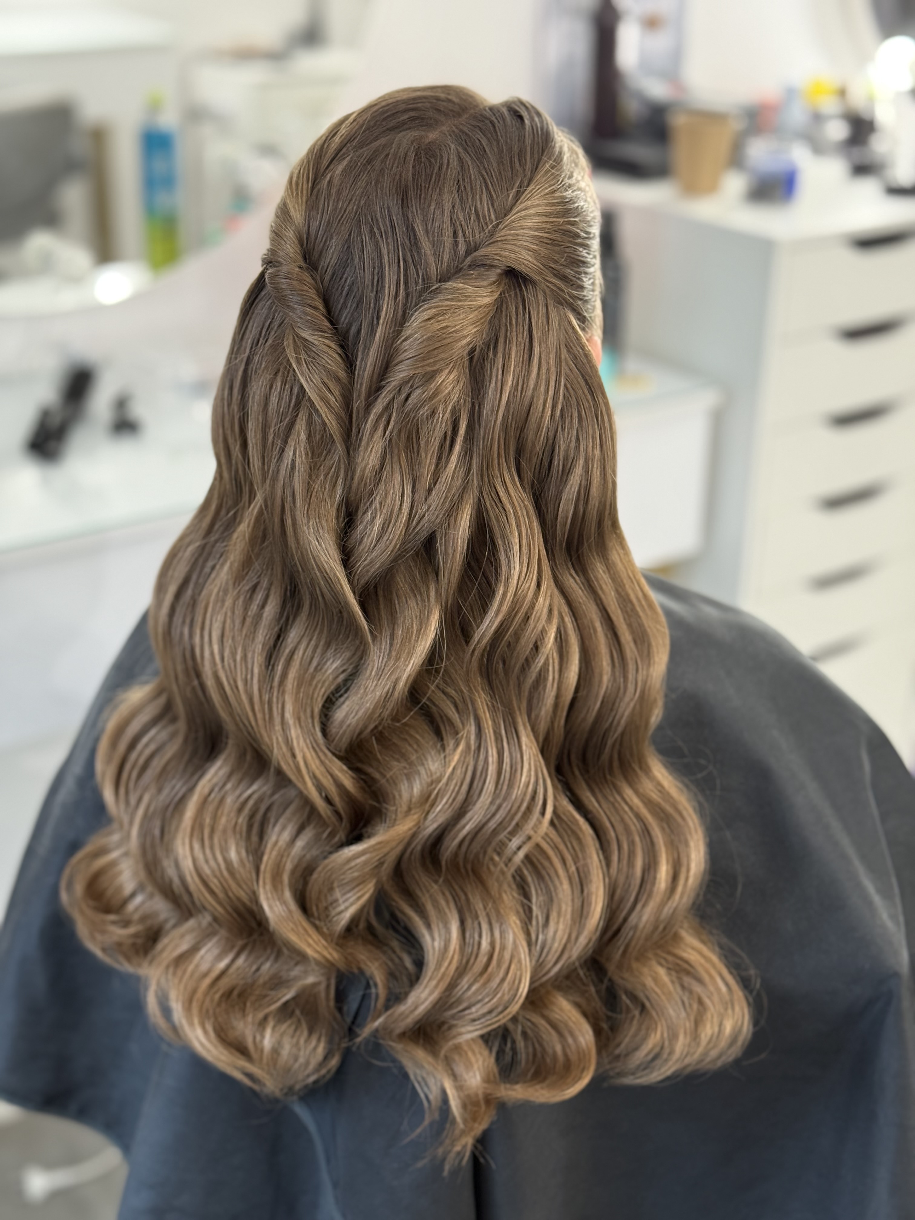 Stylizacja brwi Wrocław — Mariia Tur
