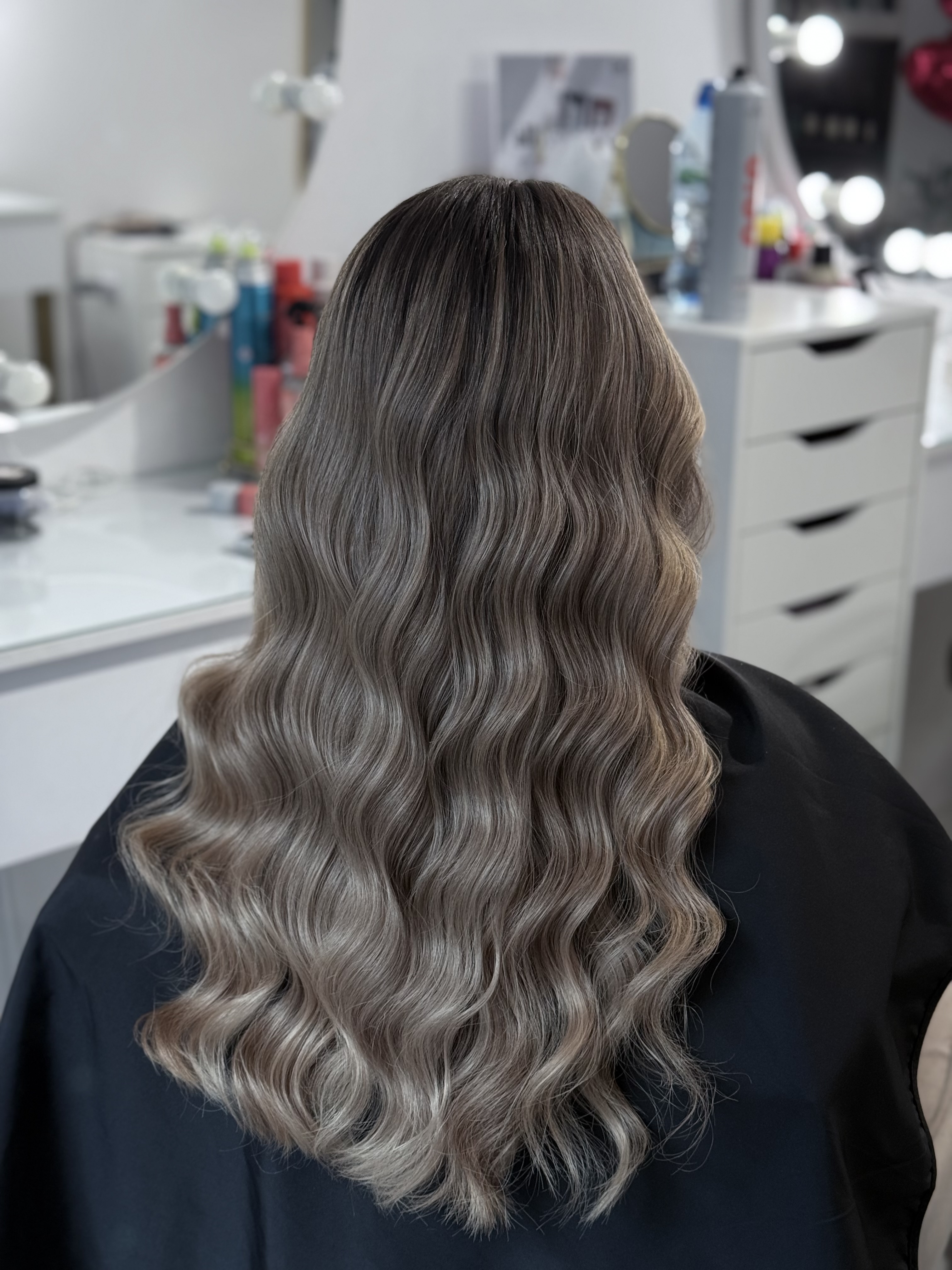 Henna brwi — praca Mariia Tur